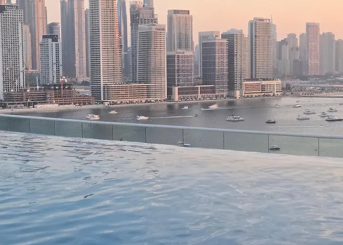 1 Bedroom 65M2, Infinity Pool, West Beach, Up To 4 Guests
