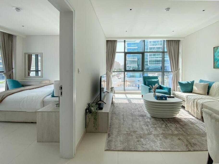 1 Bedroom 65m2, Infinity Pool, West Beach, Up To 4 Guests Apartment Dubai
